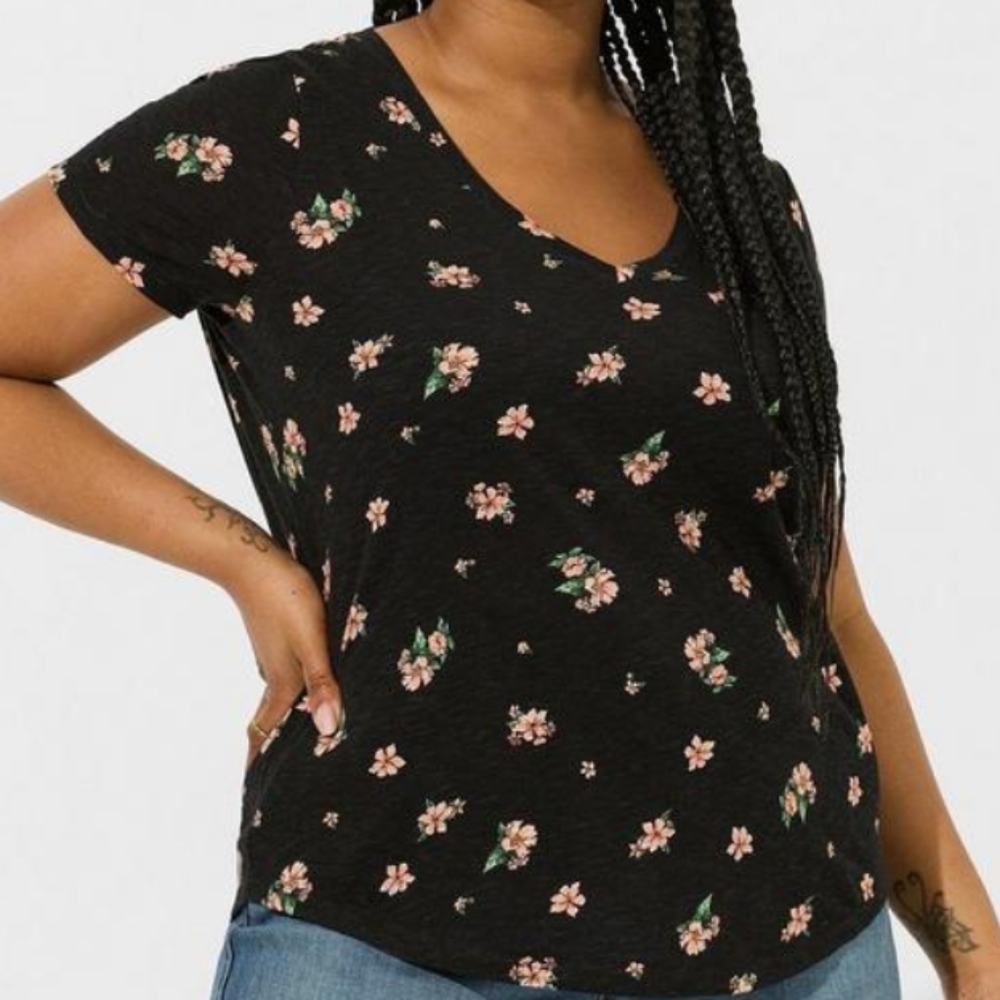 Torrid Top, Torrid Multi Tee, Heritage,  Torrid Size: